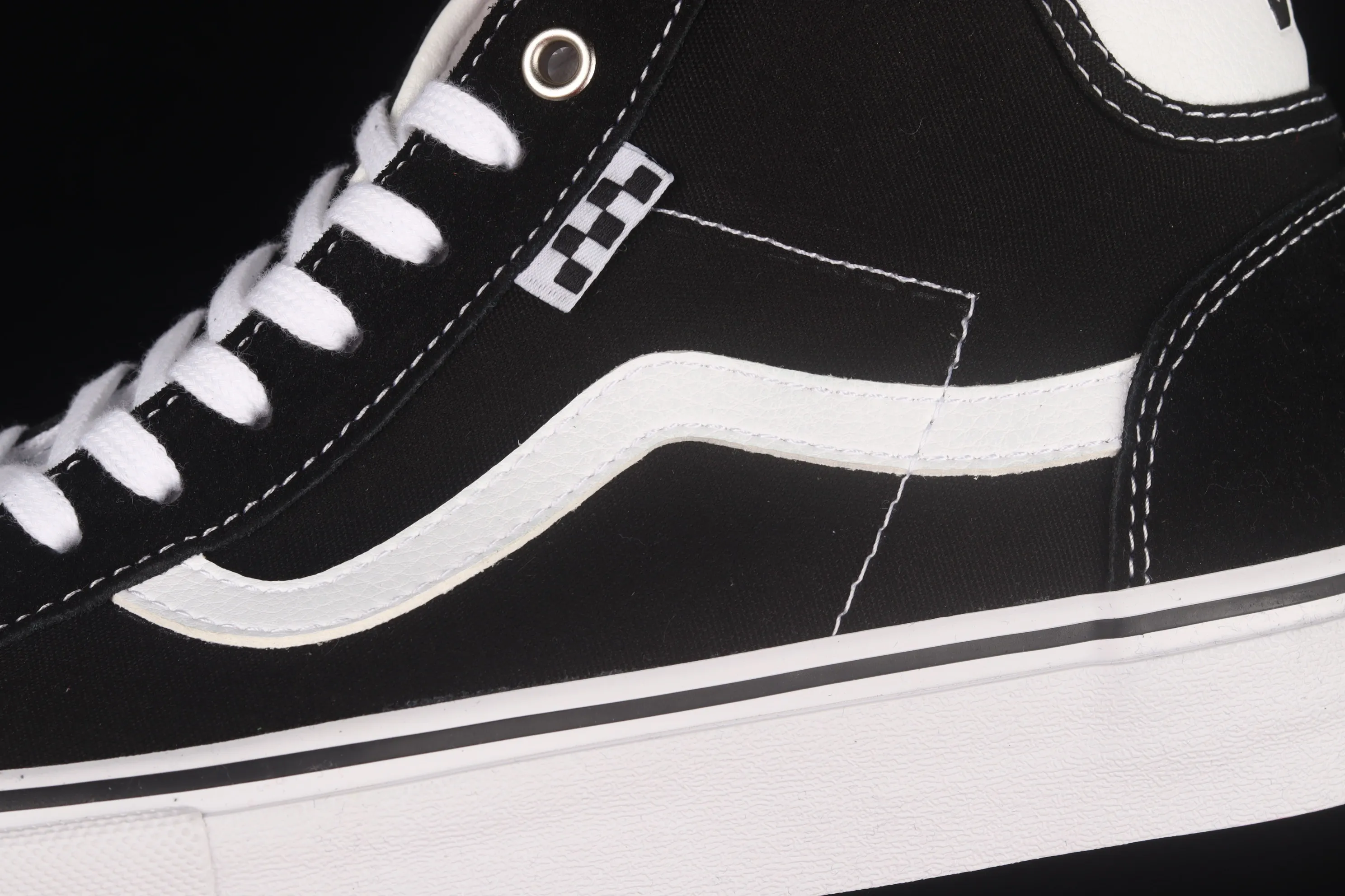 All categories Vans Vans series Vans Mid Vans China Vans Style 37 Mid Anaheim Shawn Yue's same style mid-top casual sneakers VN0A4BTR8UG